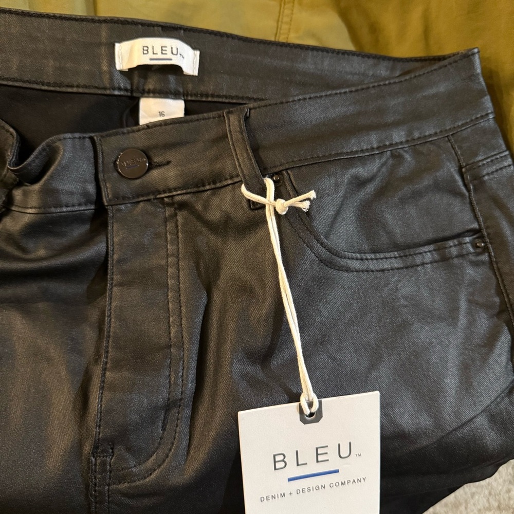 NWT Bleu Denim Anthropologie Black Faux Leather Pants - Picture 5 of 6